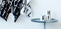 Bokstavkopper – Arne Jacobsen Bokstav Krus