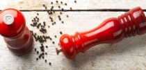 Le Creuset Salt og Pepperkvern – Salt og Pepper